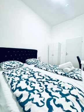 Affordable 5BR Shared Apt, 11 Min to Atzgersdorf